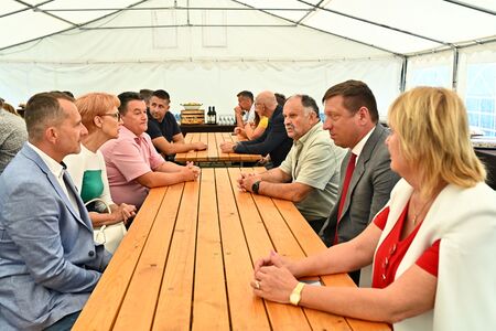 Otvoritev na Poljanah (6)